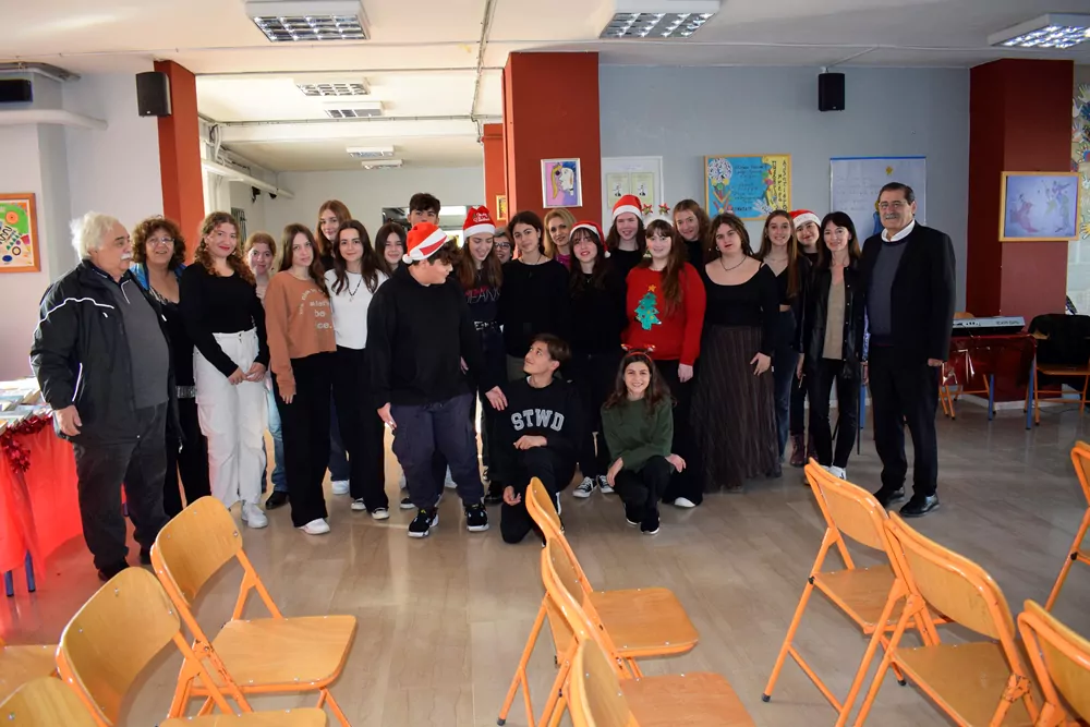 Ο Δήμαρχος Πατρέων σε εκδήλωση μαθητών του ΓΕΛ Ρίου για τα αδέσποτα