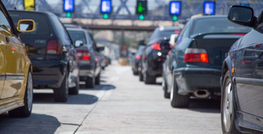 Έξοδος 25ης Μαρτίου: Αυξημένα μέτρα οδικής ασφάλειας από σήμερα - Επί ποδός η Τροχαία