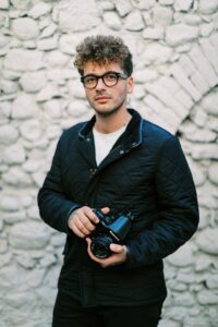 Ο ταλαντούχος πατρινός φωτογράφος Γιώργος Λιόπετας αποκλειστικά στην «Π»