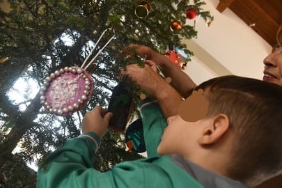 Πάτρα: Το «σπίτι των Χριστουγέννων» γέμισε με παιδικές φωνές και δημιουργίες