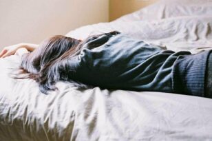 Νέα έρευνα: 70% περισσότερες πιθανότητες για έμφραγμα έχουν τα άτομα που υποφέρουν από αϋπνία