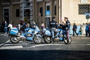 Ρώμη: Επίσημα στους 3 οι νεκροί του μακελειού - Διαφώνησε σε συνέλευση πολυκατοικίας και άνοιξε πυρ