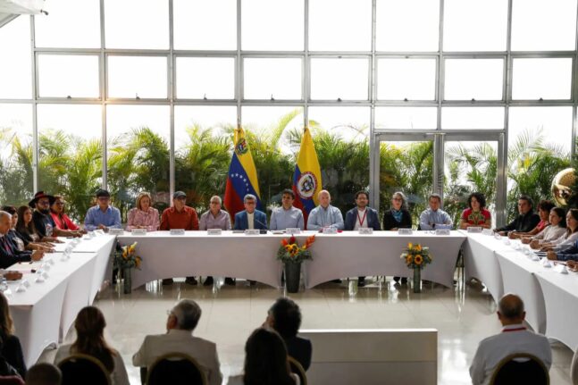 Κολομβία: Σχεδόν 10.000 πολίτες υπό εξαναγκαστικό περιορισμό από αντάρτες του ELN