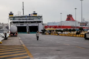Εντοπίστηκε νεκρός 71χρονος στο λιμάνι του Πειραιά