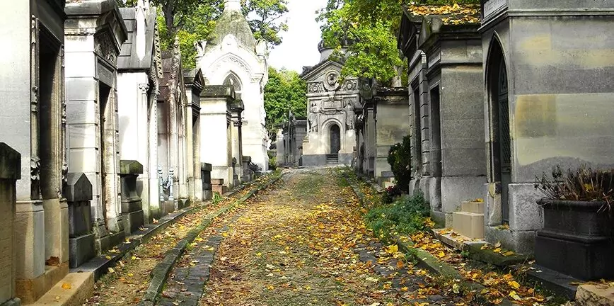 Παρίσι: Το νεκροταφείο των διασήμων όπου η φύση κυριαρχεί - ΦΩΤΟ