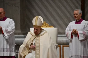 Πάπας Φραγκίσκος: Ο Βενέδικτος ήταν ένα δώρο για την Εκκλησία και τον κόσμο