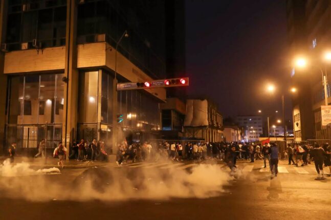 Περού: Στους 7 οι νεκροί από τις διαδηλώσεις υπέρ του Πέδρο Καστίγιο
