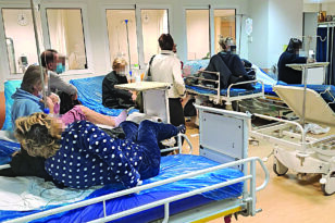 Πάτρα: 93χρονος περίμενε 20 ώρες για γιατρό! Σκηνικό ντροπής και διάλυσης στο Νοσοκομείο «Αγ. Ανδρέας»
