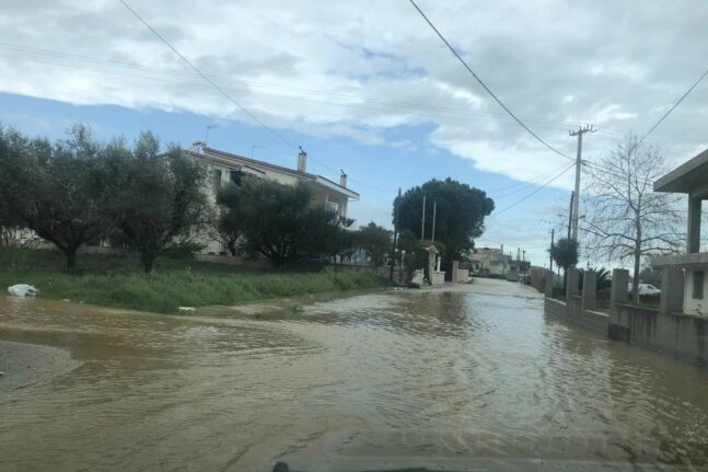 χαράτσι