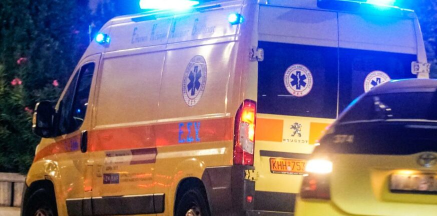 Tροχαίο ατύχημα στη Βούλα – Στο νοσοκομείο δύο άτομα