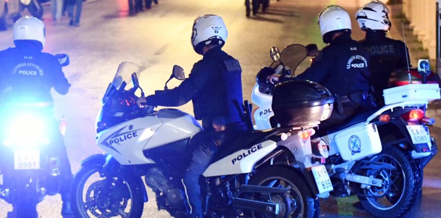 Χαλκιδική: 65χρονη δάγκωσε αστυνομικό... για να μην της κόψει κλήση!