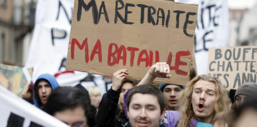 «Βούλιαξε» η Γαλλία από τις διαδηλώσεις κατά της συνταξιοδοτικής μεταρρύθμισης Μακρόν ΦΩΤΟ - ΒΙΝΤΕΟ