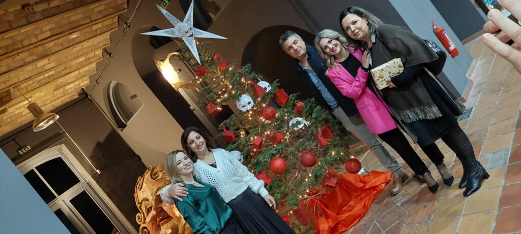 Καραμανδάνειο: Ευχαριστίες των εργαζομένων για τη Χριστουγεννιάτικη γιορτή που πραγματοποιήθηκε για τα παιδιά τους - ΦΩΤΟ