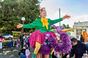 Πατρινό Καρναβάλι 2023: Πλούσιο Σαββατοκύριακο με Καρναβαλουπόλεις σε πλατεία Αρόης και Παλαιά Σφαγεία