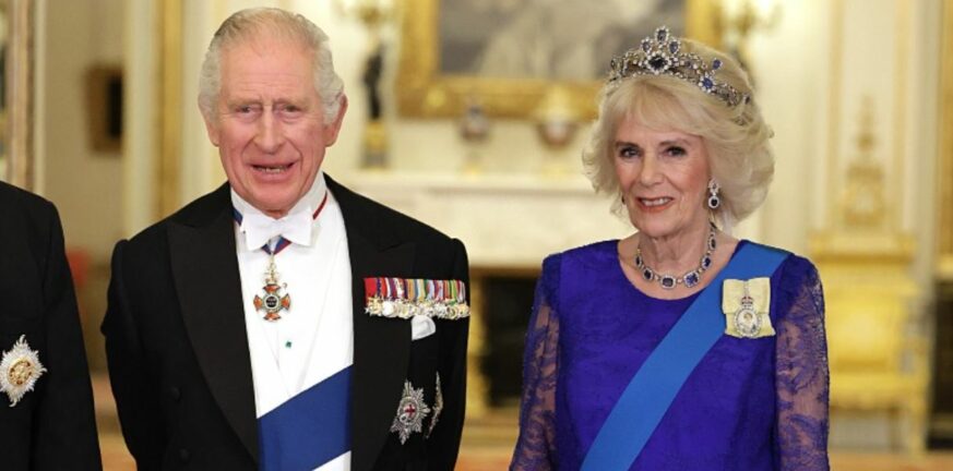 Βρετανία: Ο βασιλιάς Κάρολος «χρίζει» βασίλισσα την Καμίλα