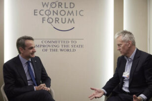 Μητσοτάκης από Νταβός: «Δεν θα πάμε σε πόλεμο με την Τουρκία, εκλογές την άνοιξη»