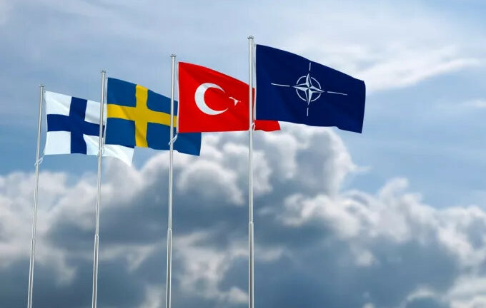 ΝΑΤΟ: Σουηδία και Φινλανδία επιμένουν σε ταυτόχρονη ένταξη παρά τις εναντιώσεις της Τουρκίας