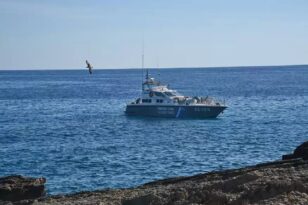 Βίντεο τη στιγμή της παρενόχλησης σκάφους του λιμενικού από την τουρκική ακταιωρό στο Φαρμακονήσι - Τι λέει αυτόπτης μάρτυρας