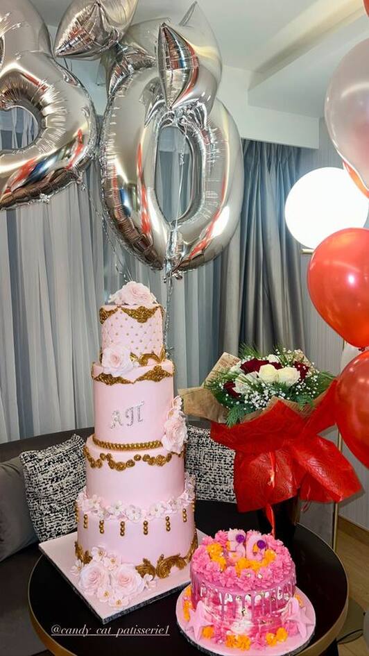 Παναγιώταρου - Σχίζας: Μια... μεγάλη έκπληξη την περίμενε για τα γενέθλιά της - Η σουίτα και η τετραώροφη τούρτα ΦΩΤΟ