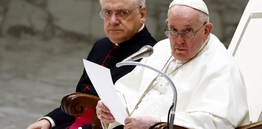 Βατικανό: Στο νοσοκομείο για εξετάσεις στους πνεύμονες ο πάπας Φραγκίσκος