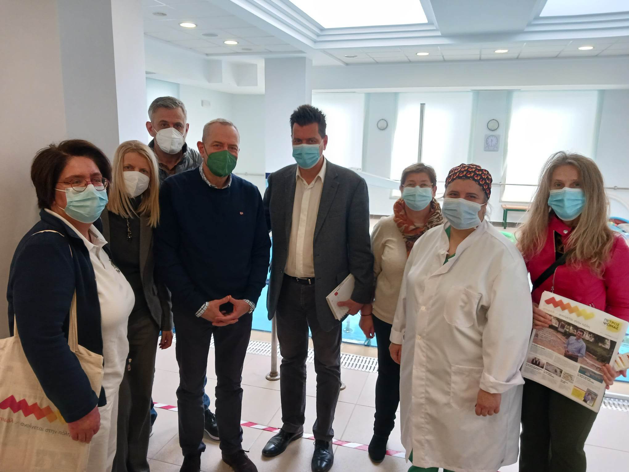 σπιράλ: Επίσκεψη Ψωμά στο Πανεπιστημιακό Νοσοκομείο του Ρίου - ΦΩΤΟ