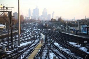 Βρετανία: Οι σιδηροδρομικοί ξεκινούν νέα απεργία – Εβδομάδα κινητοποιήσεων για 40.000 εργαζόμενους