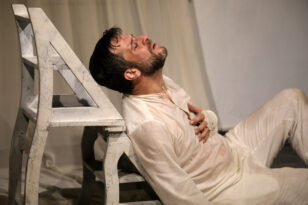 Πάτρα: «Κοιμώμενος Χαλεπάς… ο σαλός άγιος» στο θέατρο act και τη Δευτέρα 30 Ιανουαρίου