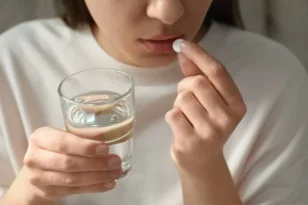 ΗΠΑ: Τα φαρμακεία θα μπορούν πλέον να πωλούν χάπια άμβλωσης