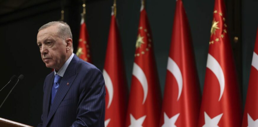 Τουρκία: Σκέψεις Ερντογάν να διορίσει στην Κεντρική Τράπεζα την Χαφιζέ Γκαγιέ Ερκάν