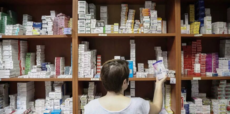 Φάρμακα: Έρχεται η λίστα με αυξήσεις – Τι περιλαμβάνει το σχέδιο του υπουργείου Υγείας