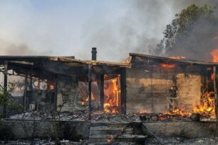 Παλαιά Μανωλάδα: «Παραδόθηκε στις φλόγες» μονοκατοικία - ΦΩΤΟ