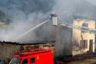 Γαλλία: Τραγωδία σε σπίτι που έπιασε φωτιά - Νεκρή μητέρα με τα 7 παιδιά της