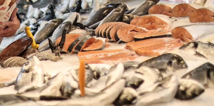 «Καλάθι της Σαρακοστής»: Οι νέες τιμές των θαλασσινών - Γιατί απουσιάζει το χταπόδι