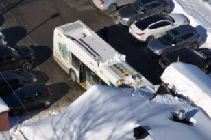 Καναδάς: Δύο νεκρά παιδιά μετά από πρόσκρουση λεωφορείου σε παιδικό σταθμό - Ερευνάται αν επρόκειτο για σκόπιμη πράξη