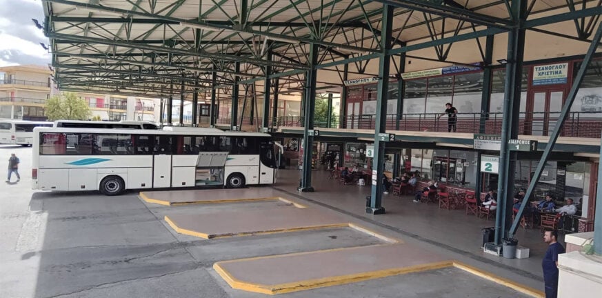 Κακοκαιρία: Εγκλωβίστηκαν για 8 ώρες επιβάτες λεωφορείου του ΚΤΕΛ Κοζάνης
