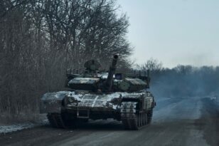 Ουκρανία: Τέσσερις νεκροί και 10 τραυματίες από ουκρανικό βομβαρδισμό βόρεια του Ντονέτσκ