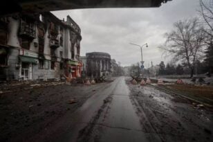 Ουκρανία: «Μας περιμένουν δύσκολοι μήνες» μετά την μαζική ρωσική επίθεση