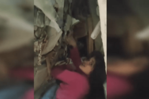  Τουρκία: Βίντεο ντοκουμέντο με τη διάσωση παιδιού από την ΕΜΑΚ μέσα από τα χαλάσματα