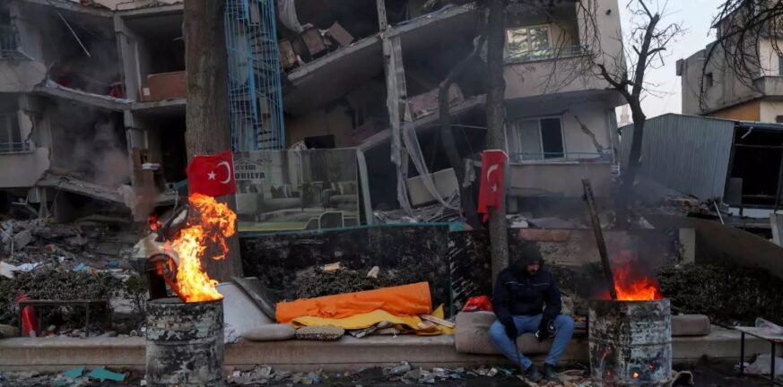 Τουρκία: Ξεκίνησε η πρώτη δίκη για τις κακοτεχνίες των κτιρίων που κατέρρευσαν στον σεισμό των 7,8 Ρίχτερ