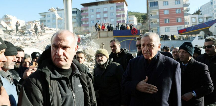 Σεισμός Τουρκία: Τα ρίχτερ φέρνουν ρωγμές στον Ερντογάν