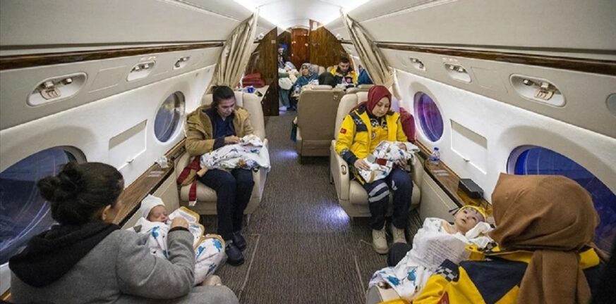 Σεισμός στην Τουρκία: 16 μωρά μεταφέρθηκαν με το προεδρικό αεροσκάφος στην Άγκυρα
