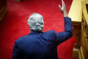 ΣΥΡΙΖΑ: «Σηκώνει το γάντι» στο... αντάρτικο Πολάκη για τα ψηφοδέλτια