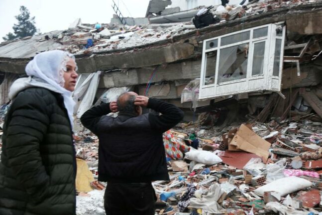 Τουρκία - Σεισμός: Συγκλονίζει η κόρη των δύο Ελλήνων που αγνοούνται - «Δεν ήρθε κανείς, τους ψάχνω» ΒΙΝΤΕΟ