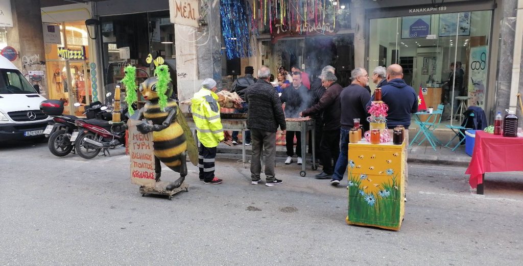 ΦΩΤΟΡΕΠΟΡΤΑΖ - Πατρινό Καρναβάλι 2023: «Βούλιαξε» η πόλη την Τσικνοπέμπτη