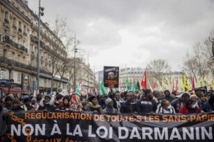 Γαλλία: Συνεχίζεται ο απεργιακός «κλοιός» στη χώρα – Σε επιφυλακή 13.000 αστυνομικοί