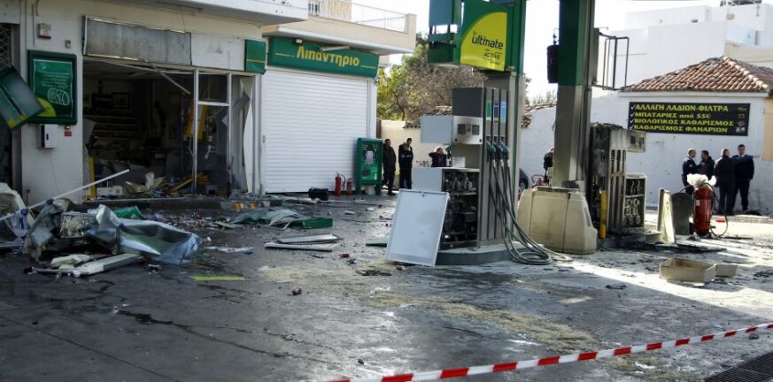 Αλμυρός Βόλου: Έκρηξη σε βενζινάδικο κατά τη διάρκεια εργασιών - Τραυματίας ένας εργάτης συνεργείου