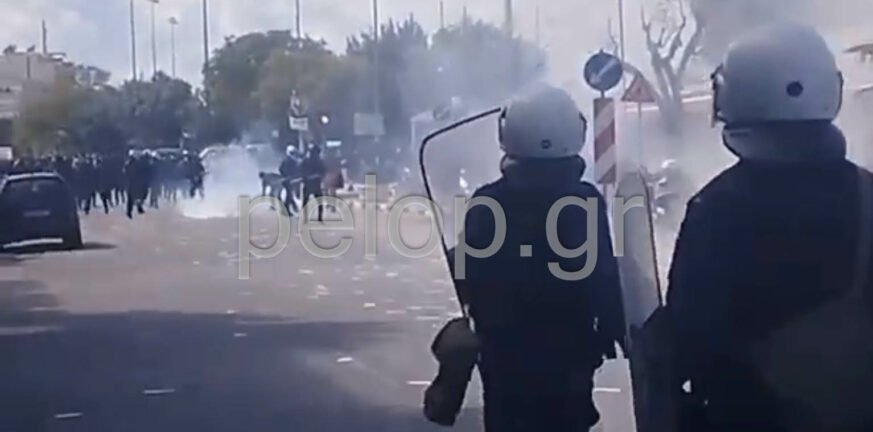 Πάτρα: Επεισόδια στο τέλος της πορείας - Πέταξαν μολότοφ, δακρυγόνα και μπογιές έξω από τον ΟΣΕ ΦΩΤΟ