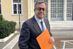 Πάτρα: Νικολόπουλος κατά Πελετίδη και Πλέσσα για τις διαγραφές οφειλών