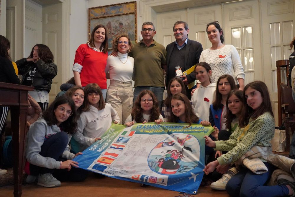 Μαθητές από Ιταλία, Ισπανία, Κροατία και Πολωνία επισκέφθηκαν τον Πελετίδη ΦΩΤΟ