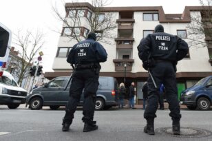 Βερολίνο: Τρεις τραυματίες από επίθεση με χειροβομβίδα και μαχαίρι